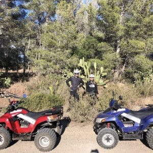 Actividad en quad para turistas de Cambrils La Pineda y Vilafortuny
